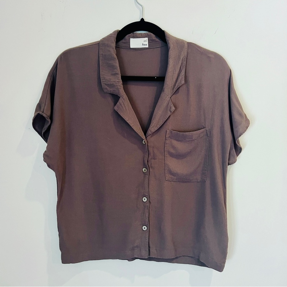 Aritzia Wilfred Free Grey Button Blouse